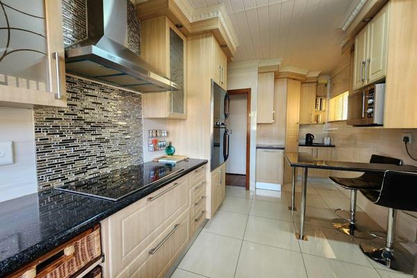 4 Bedroom Property for Sale in Amalinda Eastern Cape